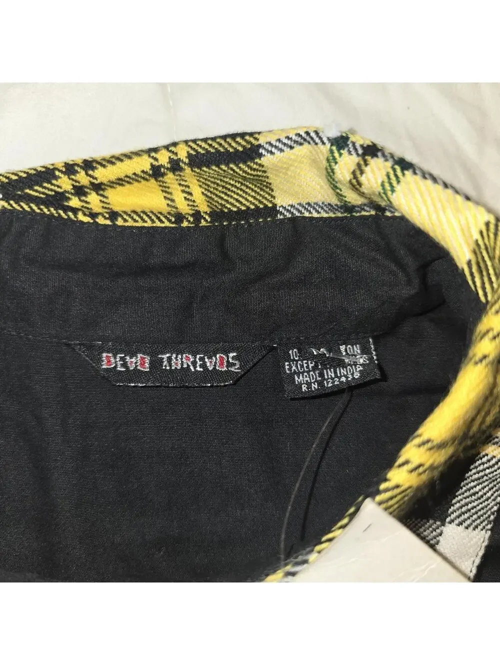 Dead Threads Women's Black Yellow Tartan Plaid Punk Blouse Sz M Collared Alt - Picture 8 of 12